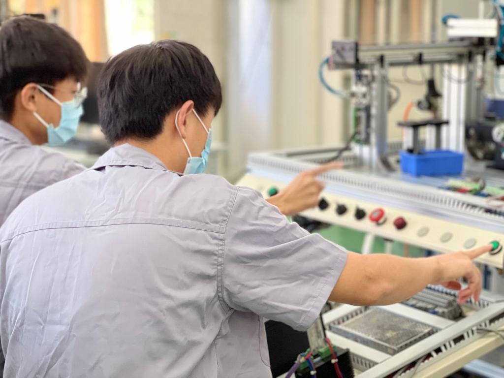 主机厂电机系统工程师