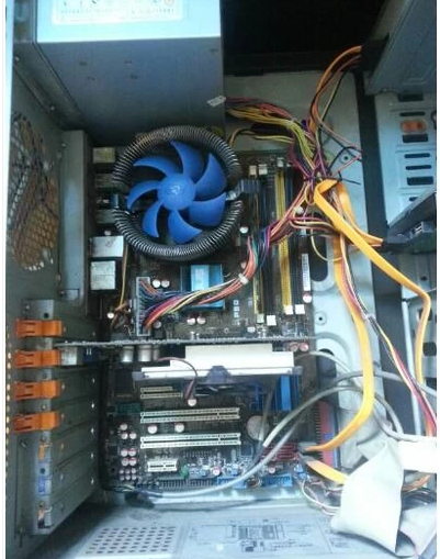联想主机惠普显示器不亮