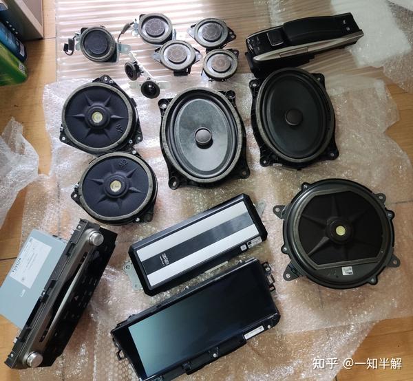 原车音响主机拆机分析