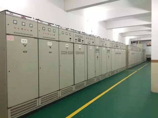 监控主机可以放到弱电箱吗