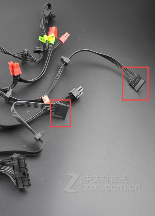 一个主机电源有几根硬盘线