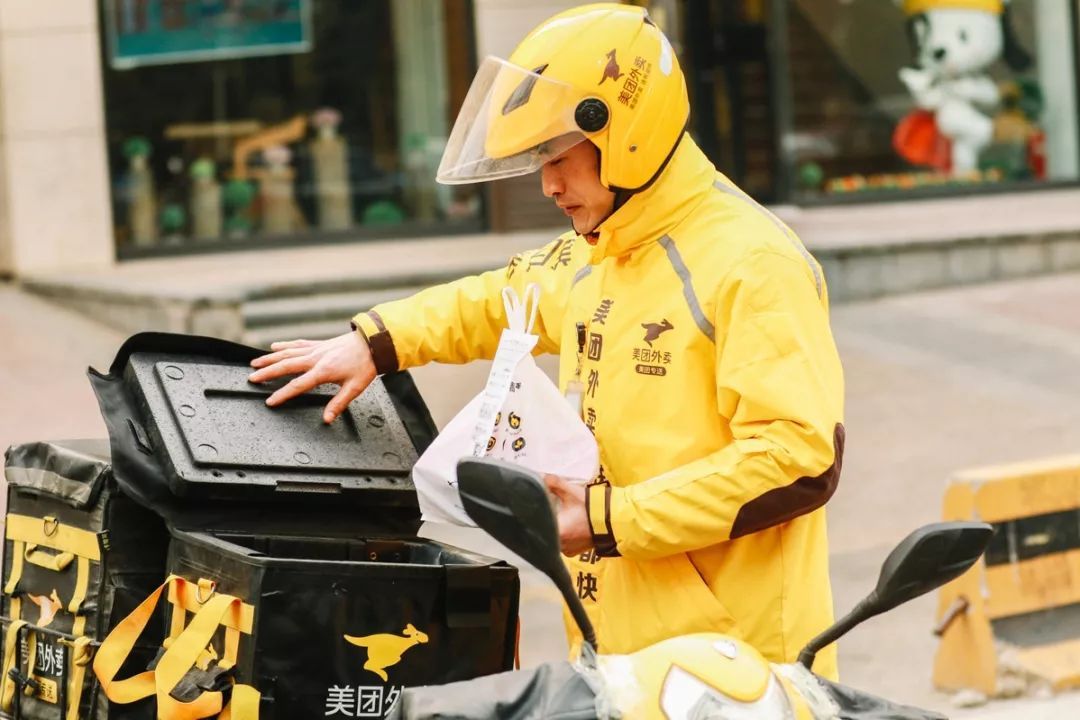 工作站迷你主机