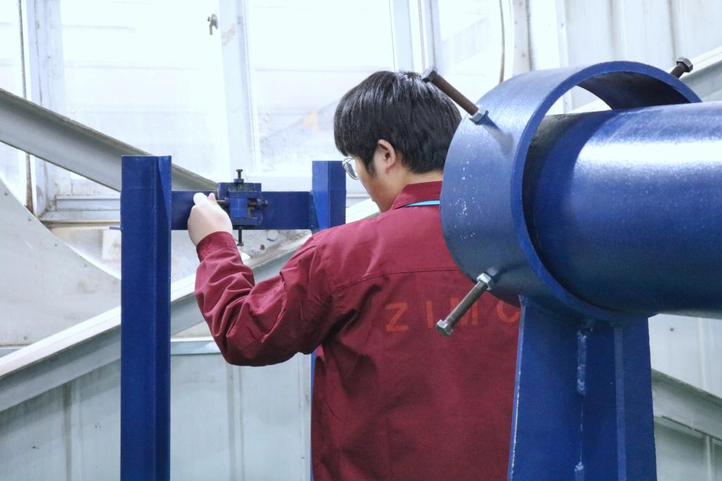 船舶轴系和主机安装过程