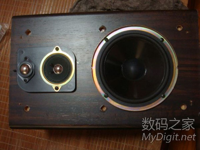 爱华音响主机怎么样连接电脑