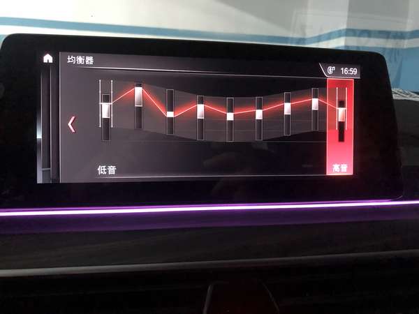 哈曼卡顿小主机