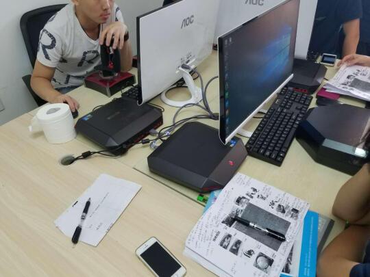 办公主机与游戏主机