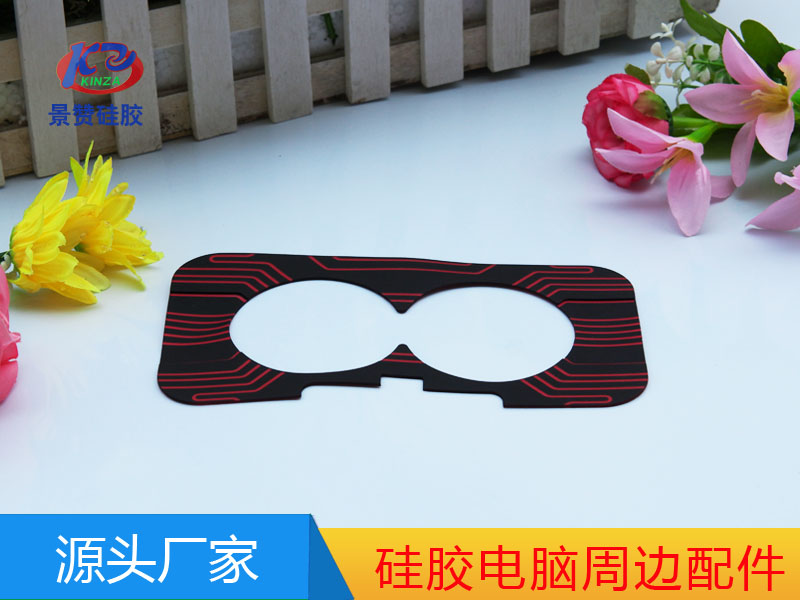 硅胶放在电脑主机的哪里