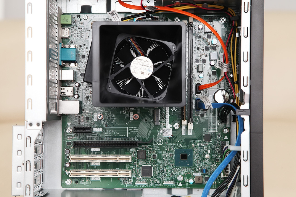 戴尔成铭主机开光驱