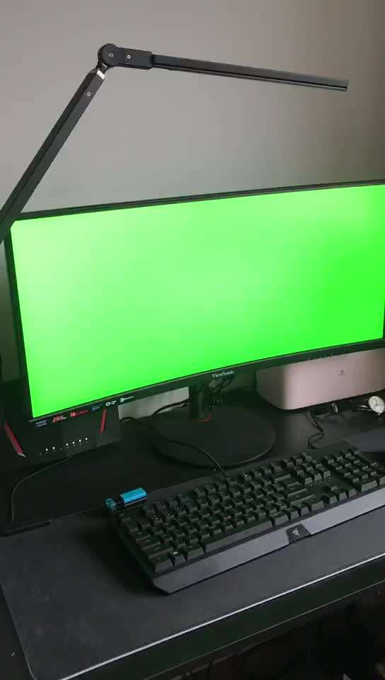 显示器换了主机后不能自动调整