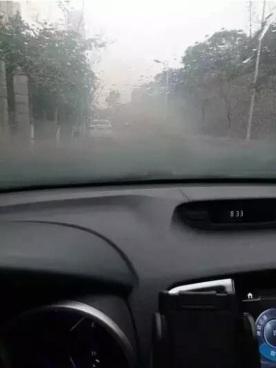 空调外面主机坏了