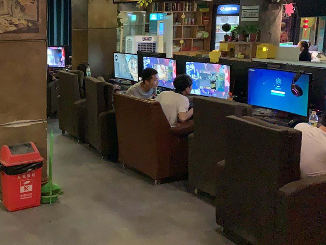 网吧主机电脑是什么系统