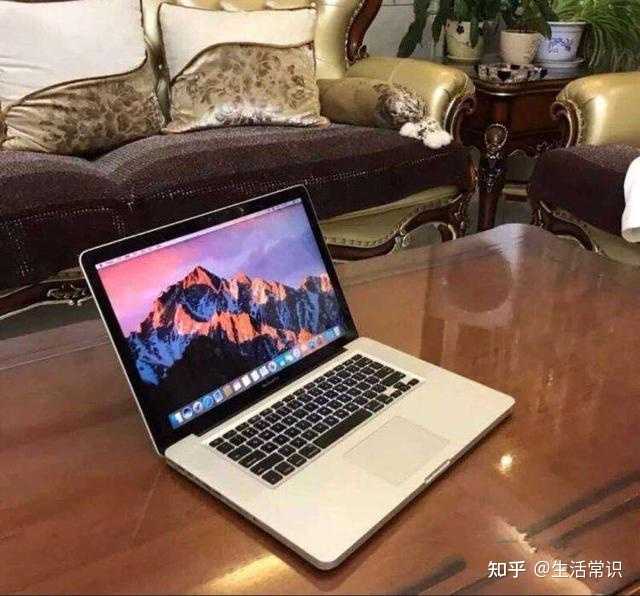 主机能不能插笔记本上