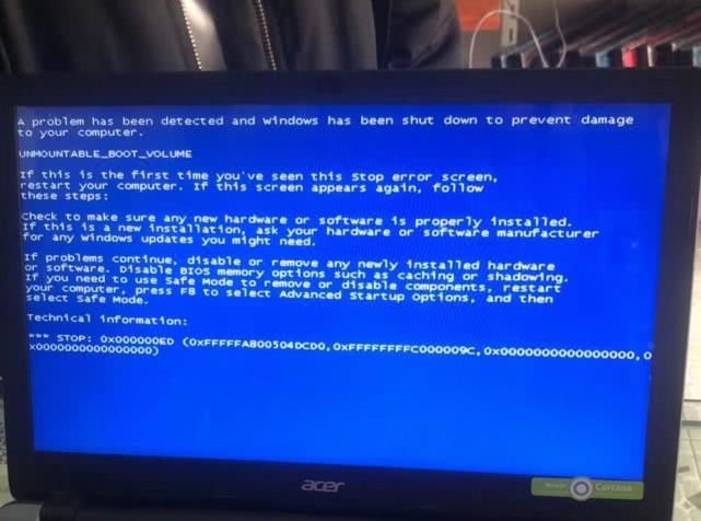 刚买的主机玩游戏老是死机蓝屏