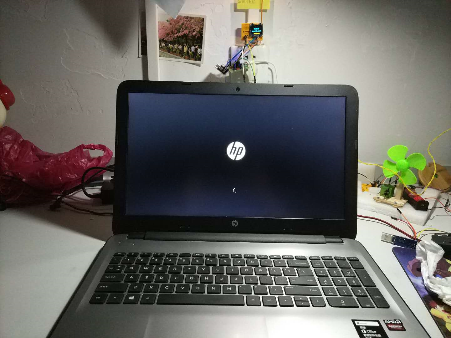 惠普主机外壳怎么拆开