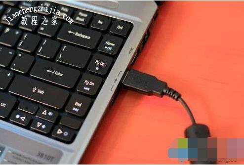 电脑主机打开没有显示怎么办