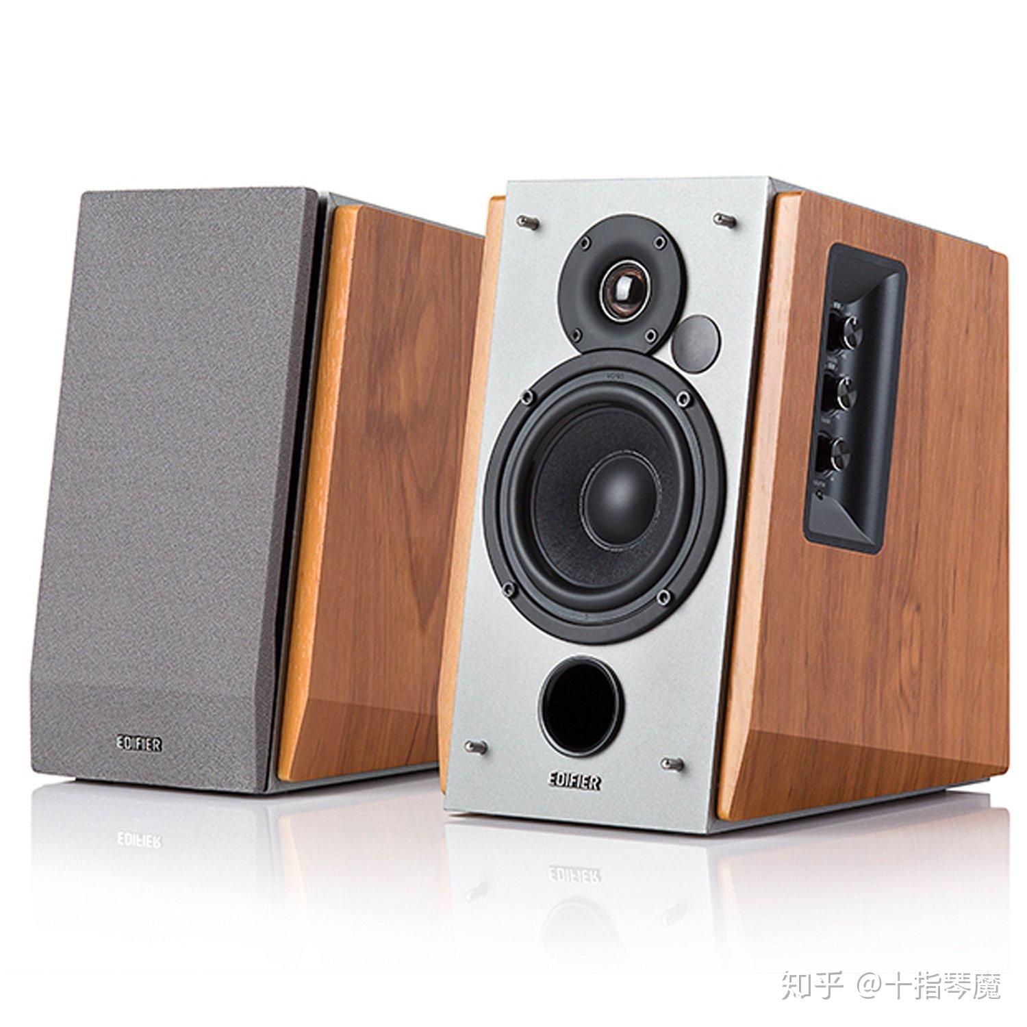 音箱线插主机那个孔