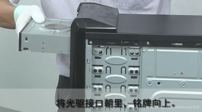 如何拆辉腾主机