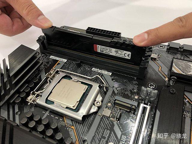 电脑主机连续响后死机